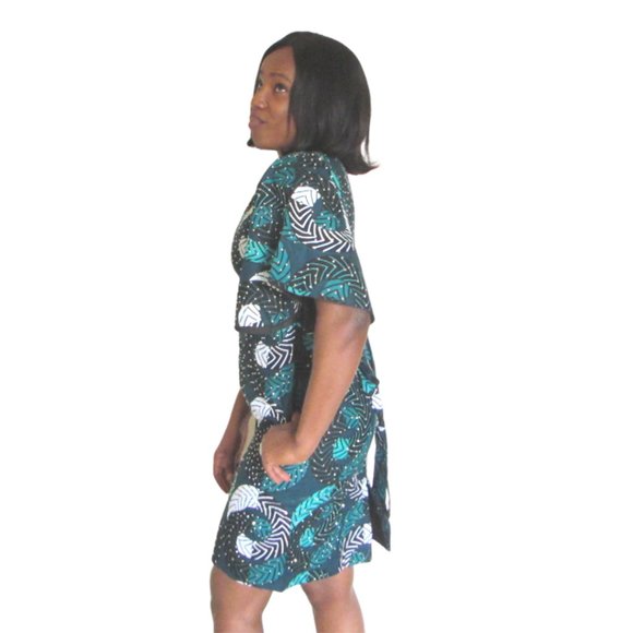 Green knee length stoned dress - Picture 2 of 3